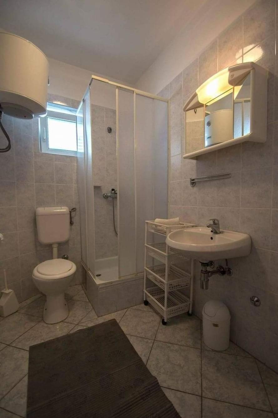 Apartment Pemper Novi Vinodolski Oda fotoğraf